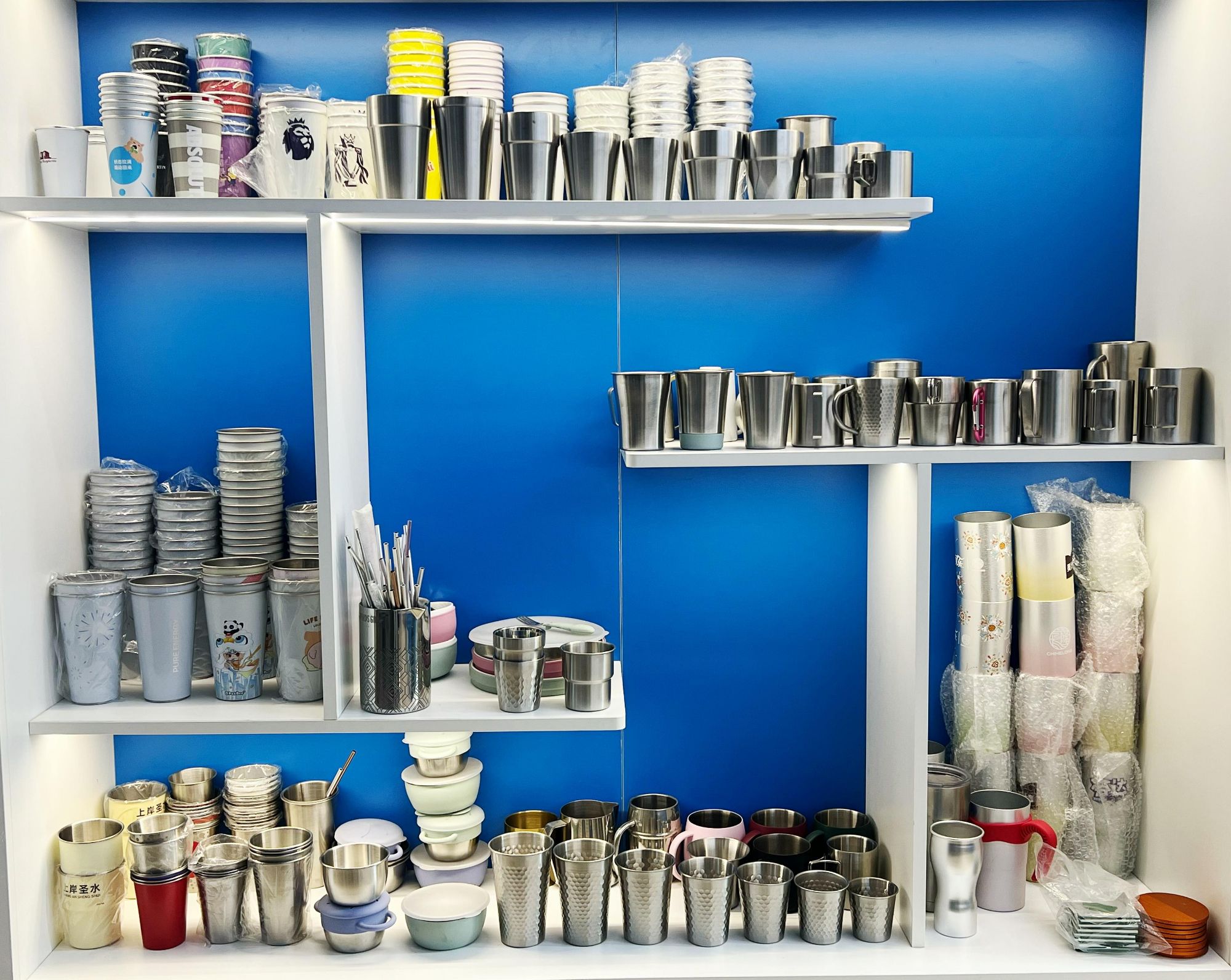 Custom Color Changing Stainless Cup Factory: Creating Unique Heat-Sensitive Drinkware